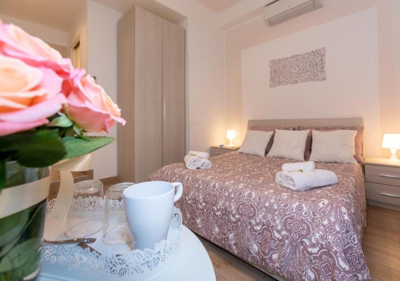 Lovely Nights - Luxury Casa de hóspedes