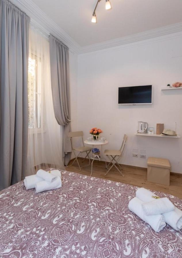 Lovely Nights - Luxury Casa de hóspedes Roma