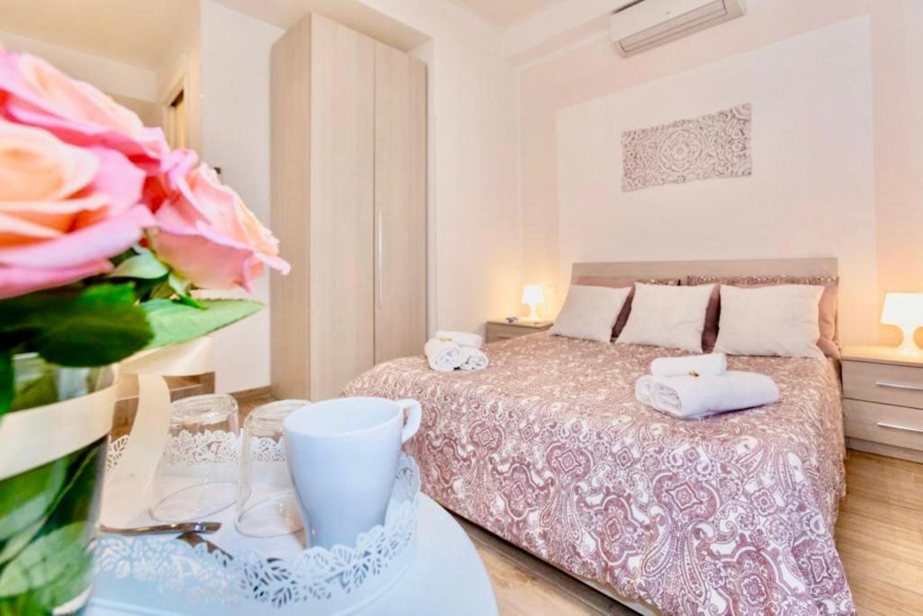 Lovely Nights - Luxury Casa de hóspedes *